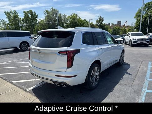 Used 2021 Cadillac XT6 Premium Luxury AWD/4WD image 7
