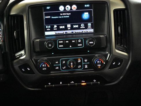 Used 2018 Chevrolet Silverado 1500 LT w/ All Star Edition image 18