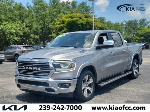 Used 2019 RAM 1500 Laramie RWD image 3