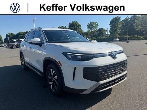 New 2026 Volkswagen Tiguan S FWD image 7
