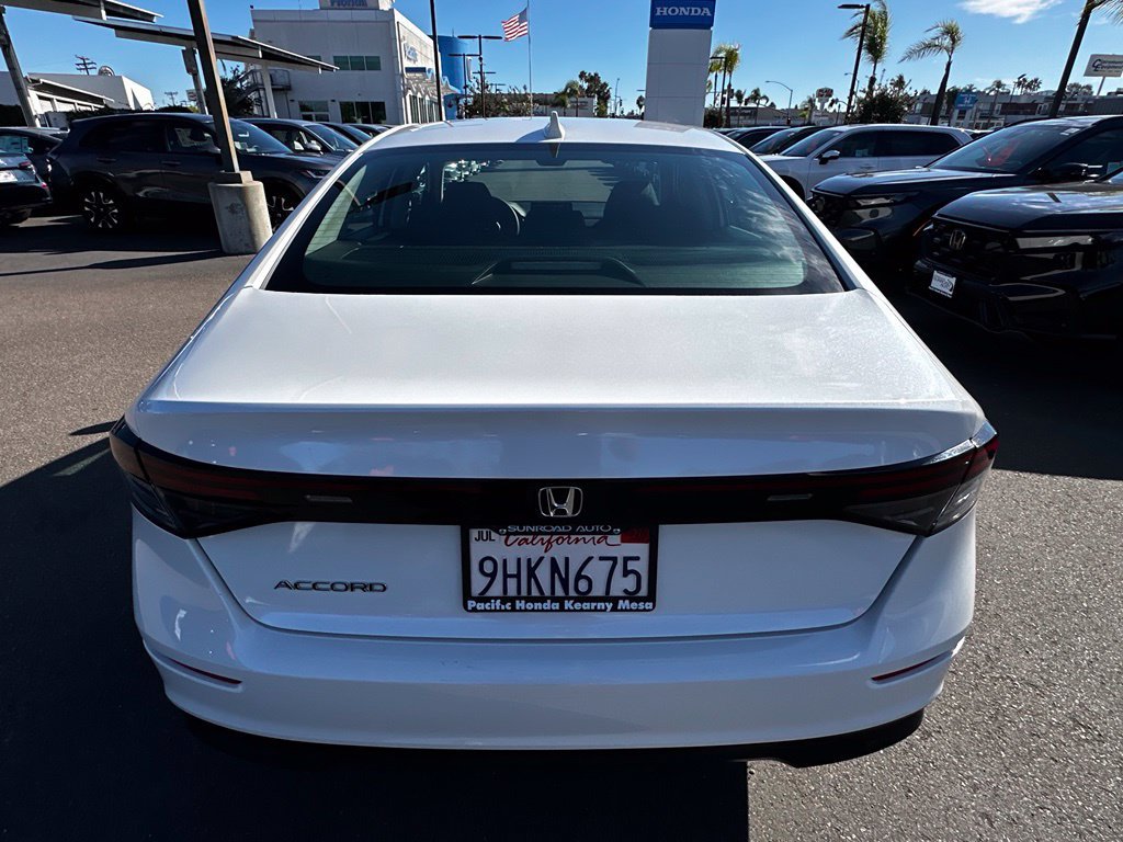 Used 2023 Honda Accord EX image 7