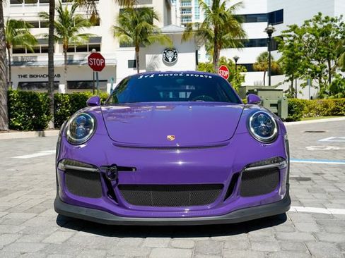 Used 2016 Porsche 911 GT3 RS RWD image 4