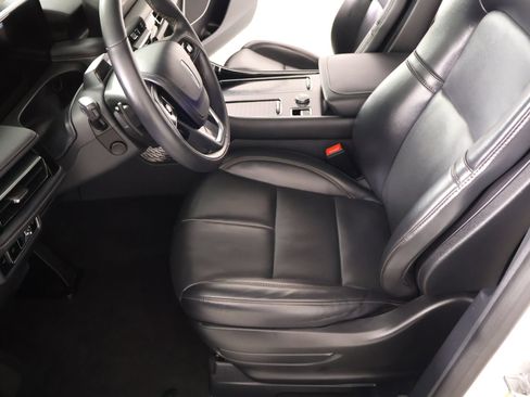 Used 2025 Lincoln Aviator AWD w/ Jet Appearance Package image 12