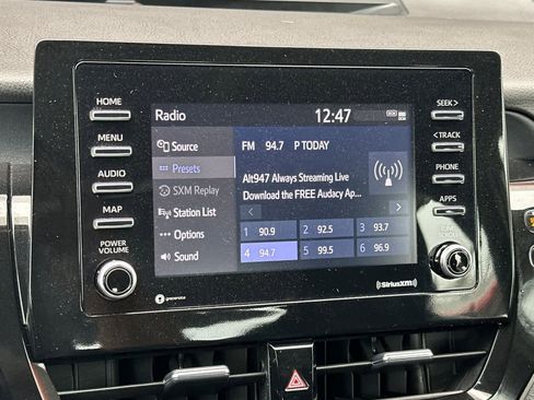 Certified 2022 Toyota Camry SE image 19