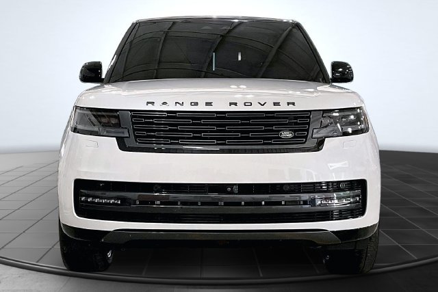 Used 2025 Land Rover Range Rover Long Wheelbase Autobiography AWD/4WD image 3