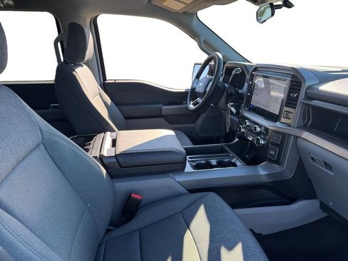 New 2025 Ford F150 XLT w/ Equipment Group 301A Standard RWD image 18