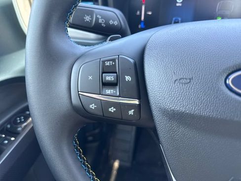 New 2026 Ford Maverick Lobo AWD/4WD image 28