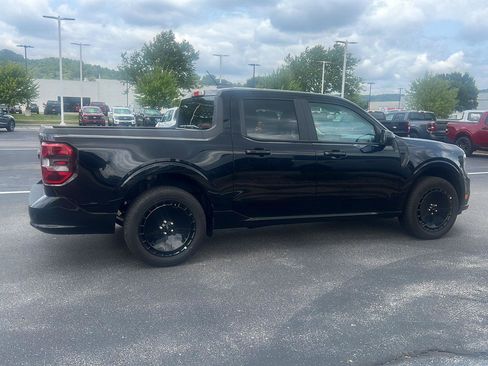 Used 2025 Ford Maverick Lobo AWD/4WD image 4