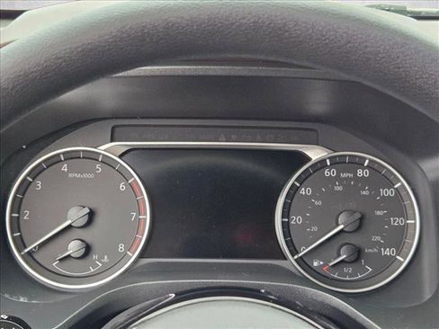 Used 2023 Nissan Rogue SV FWD image 16