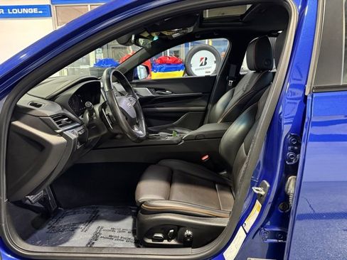 Used 2023 Cadillac CT4 Sport image 7