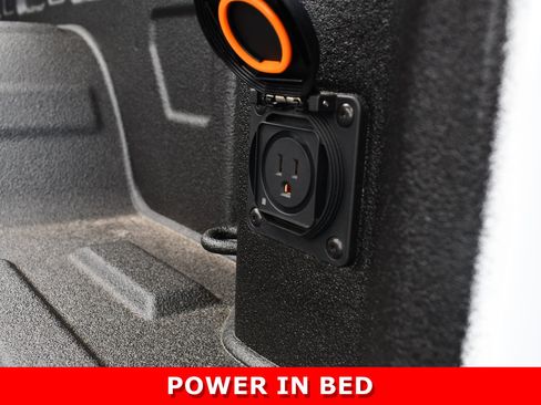 New 2026 GMC Sierra 1500 Elevation w/ LPO, Elevation Black Package AWD/4WD image 10