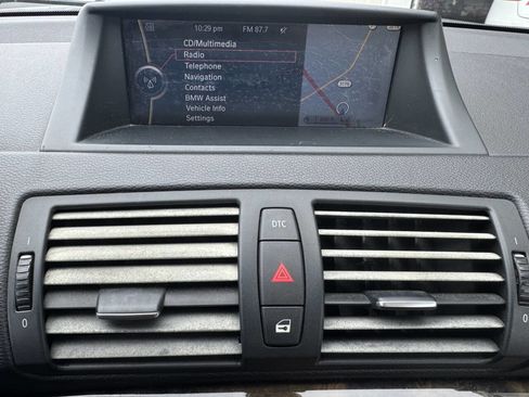 Used 2009 BMW 128i Convertible image 12