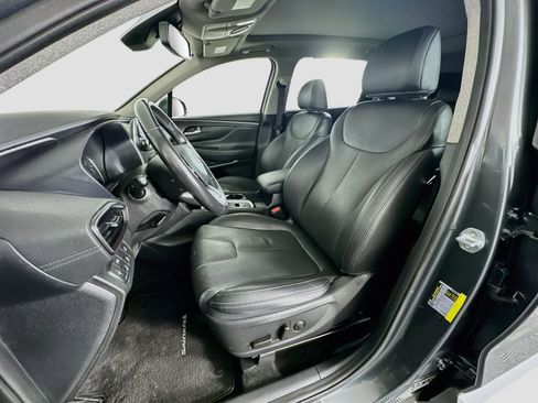 Used 2020 Hyundai Santa Fe SEL w/ Convenience + Premium Package FWD image 13