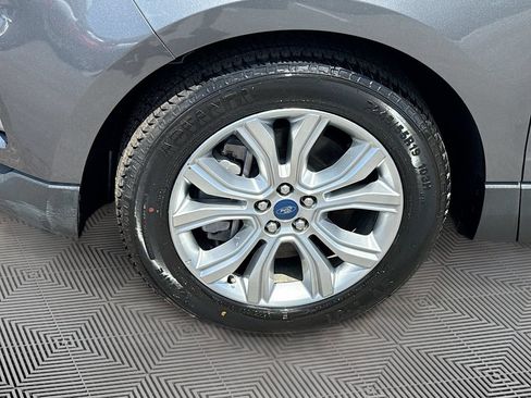 Used 2024 Ford Edge SEL AWD/4WD image 32