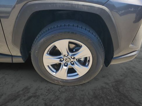 Used 2023 Toyota RAV4 XLE image 6