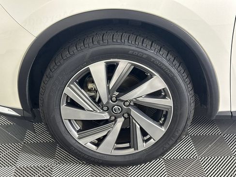 Used 2020 Nissan Murano SL w/ Moonroof Package FWD image 11