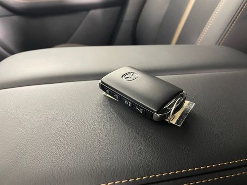 New 2025 MAZDA CX-70 3.3 Turbo S w/ Premium Package image 2