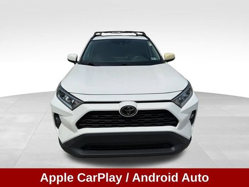 Used 2019 Toyota RAV4 XLE Premium w/ Cold Weather Package AWD/4WD image 11