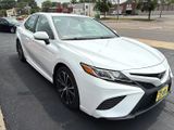 Used 2019 Toyota Camry SE image 5