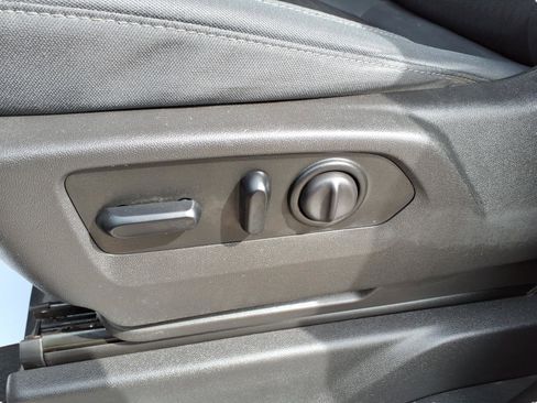 Used 2019 Chevrolet Silverado 1500 RST w/ All-Star Edition image 19