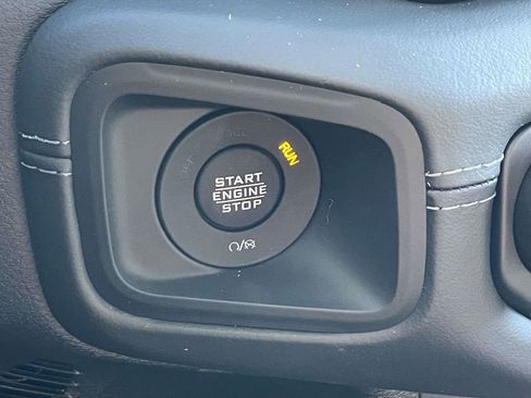 New 2026 Jeep Gladiator Rubicon image 16