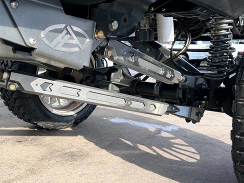 Used 2022 Ford F250 Platinum image 24