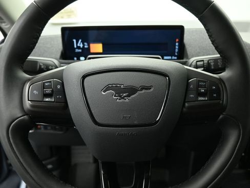 Certified 2022 Ford Mustang Mach-E Premium image 12