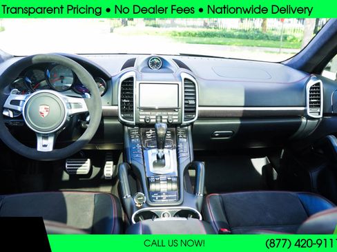 Used 2014 Porsche Cayenne GTS image 14