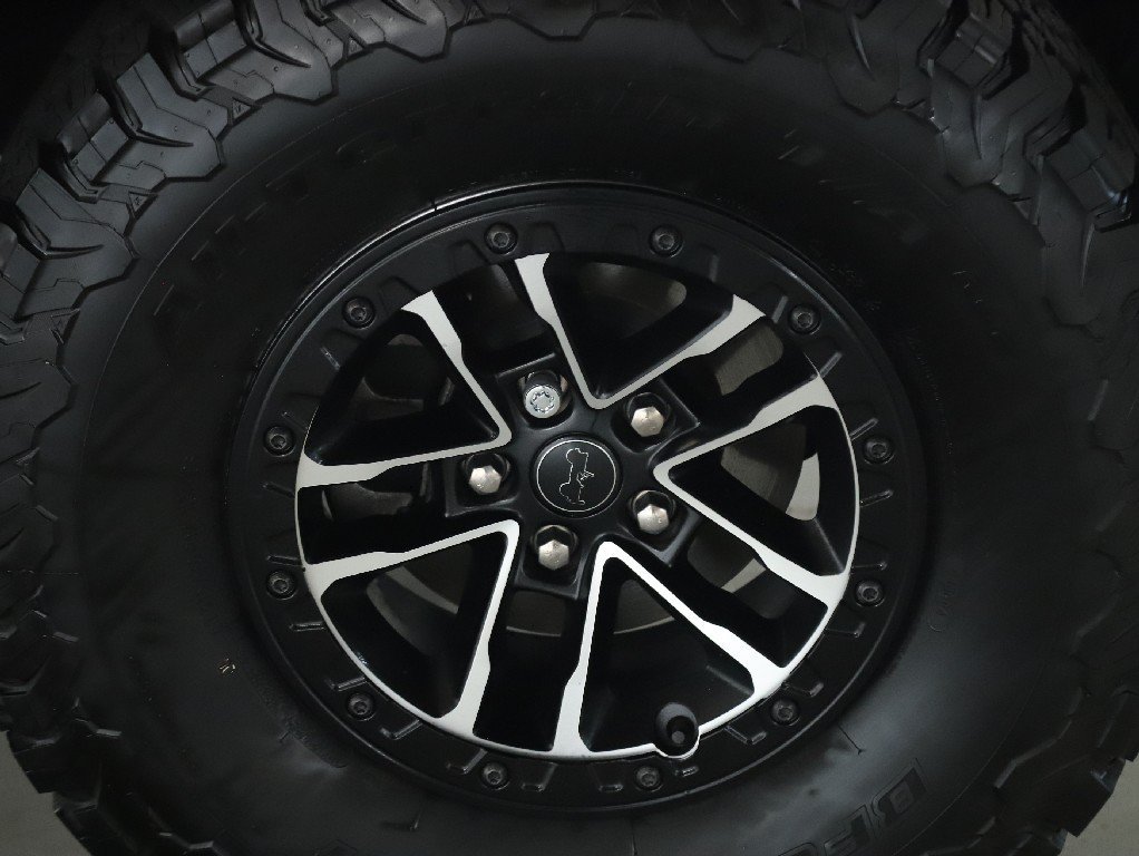 Used 2025 Jeep Wrangler Unlimited Sport AWD/4WD image 12