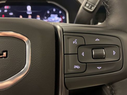 New 2026 GMC Sierra 2500 Denali Ultimate w/ LPO, Black Badging Package image 16