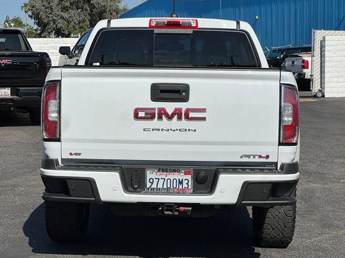 Used 2022 GMC Canyon AT4 w/ Trailering Package AWD/4WD image 5