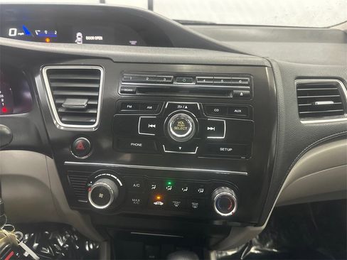 Used 2013 Honda Civic LX image 27