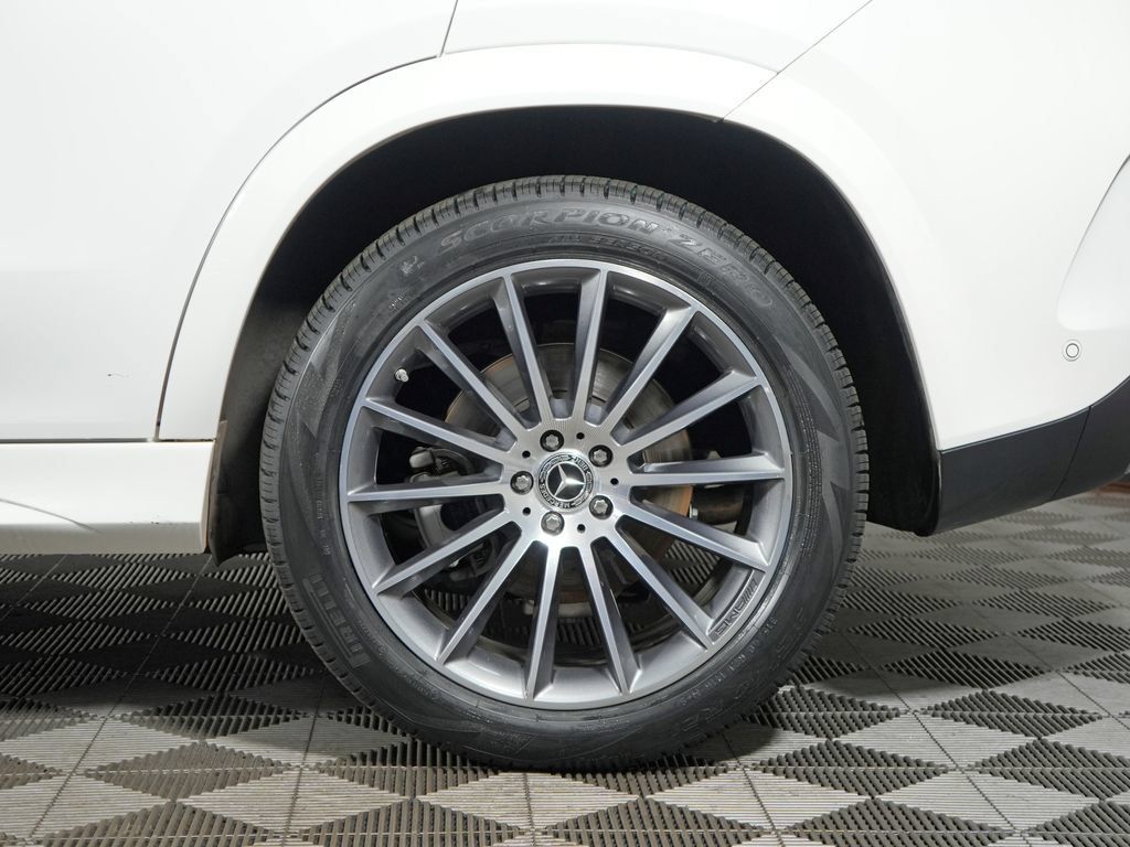 Used 2024 Mercedes-Benz GLE 450e 4MATIC image 10