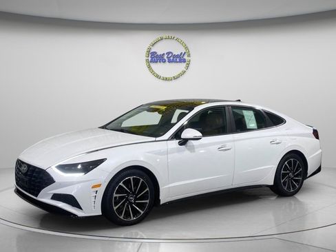 Used 2021 Hyundai Sonata Limited FWD image 1
