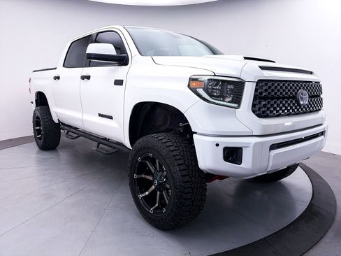 Used 2020 Toyota Tundra SR5 w/ TRD Sport Plus Package AWD/4WD image 9