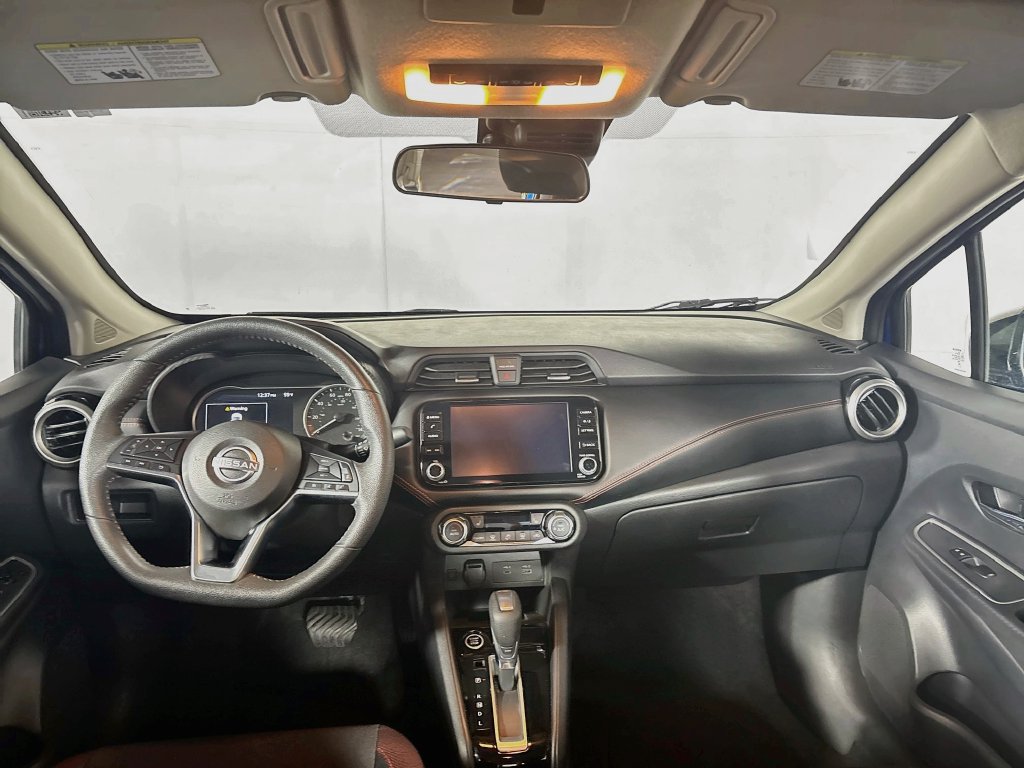 Used 2024 Nissan Versa SR FWD image 12