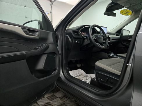 Used 2022 Ford Escape SE w/ Convenience Package image 21