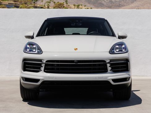 Certified 2023 Porsche Cayenne Platinum Edition AWD/4WD image 10