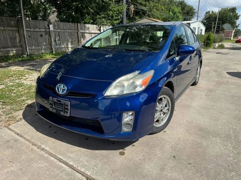 Used 2010 Toyota Prius Four FWD image 1