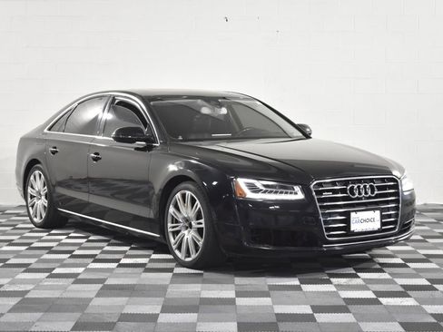 Used 2015 Audi A8 4.0T w/ Premium Package image 8