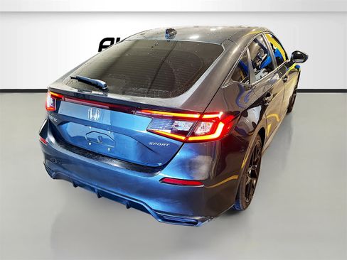 Used 2025 Honda Civic Sport image 7