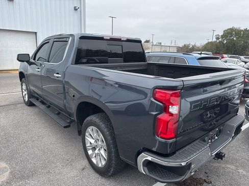 Used 2021 Chevrolet Silverado 1500 LTZ w/ LTZ Premium Package image 11