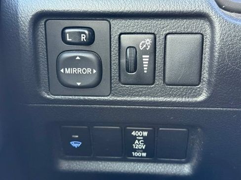 Used 2014 Toyota 4Runner SR5 AWD/4WD image 24