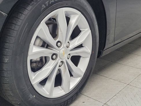 Used 2023 Chevrolet Malibu LT FWD image 31