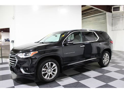 Used 2019 Chevrolet Traverse High Country w/ LPO, Floor Liner Package image 6