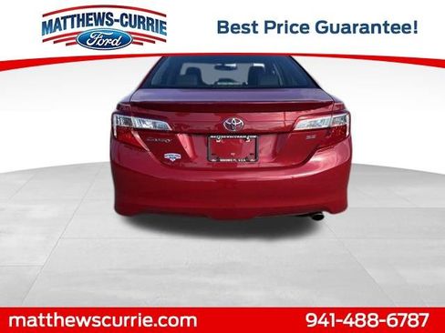 Used 2014 Toyota Camry XLE image 5