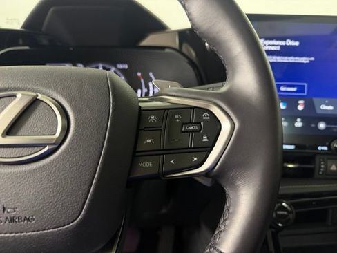 Used 2025 Lexus NX 250 FWD w/ Cold Area Package image 26