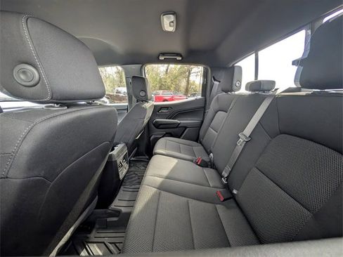 Used 2024 GMC Canyon Elevation w/ Convenience Package image 12