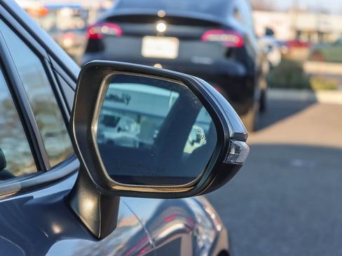 Used 2020 Toyota Corolla SE image 14