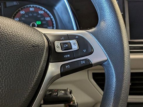 Used 2019 Volkswagen Jetta FWD image 13